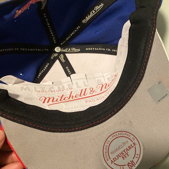 Like new - Picture 3 of 3